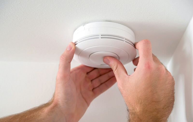 smoke detector installation