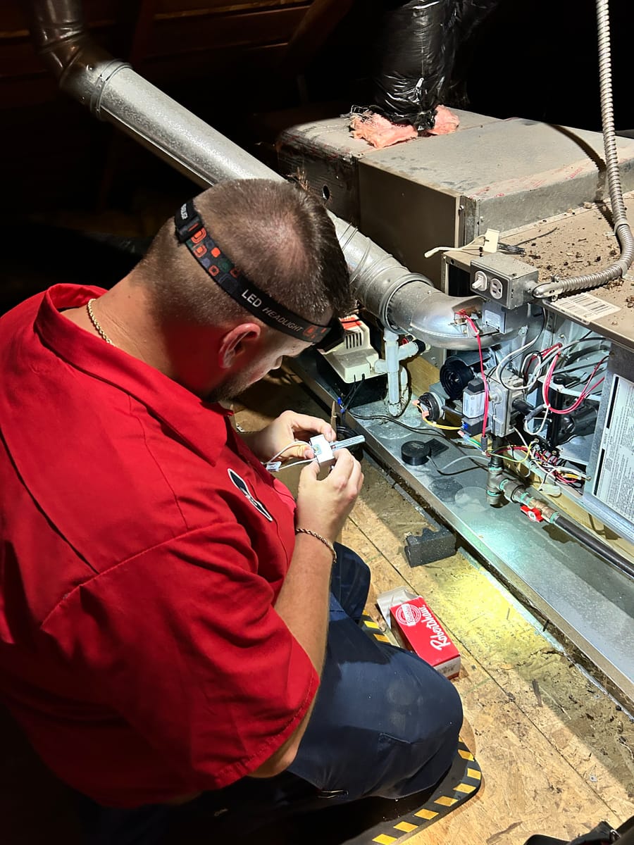 Hoover tech working on heater